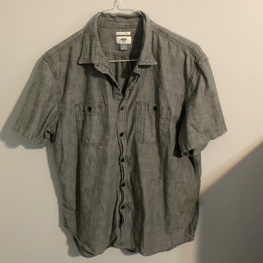 Old Navy XL button down short sleeve